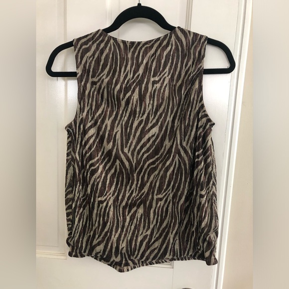 NWT Anthropologie Animal Print Cross Front Blouse Sz Small - Picture 6 of 7